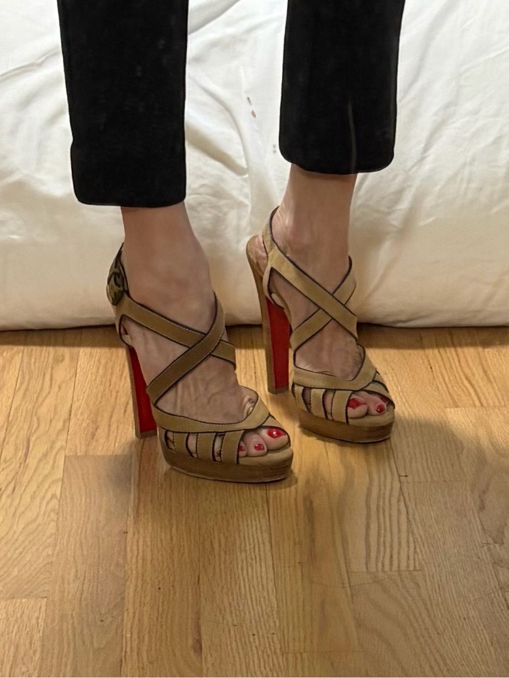 Christian Louboutin Tan Suede Platform Sandals with Red Heels - Picture 2 of 6